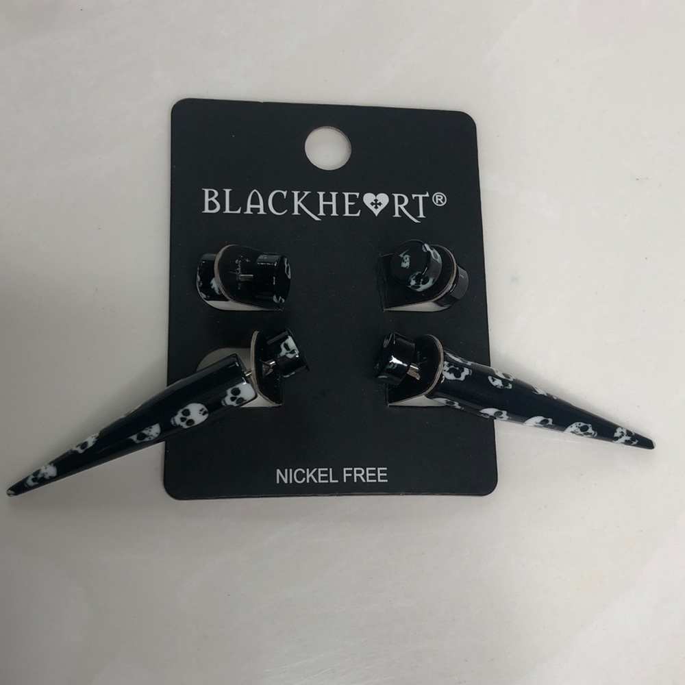 Hot Topic Faux Gauge Skull Earrings